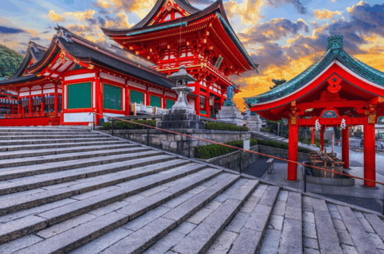 Japan in Eight: Essence of Tradition & Trend